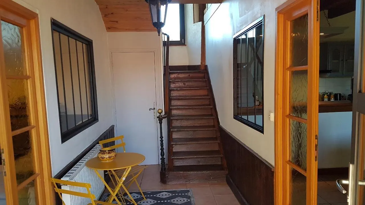 Residence De Suzanne Gite Avec Sauna Privatif Brommat 0*,  France