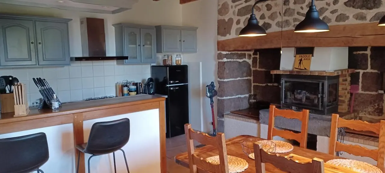 Residence De Suzanne Gite Avec Sauna Privatif Brommat