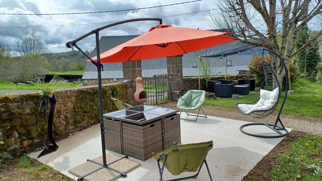 Residence De Suzanne Gite Avec Sauna Privatif Brommat