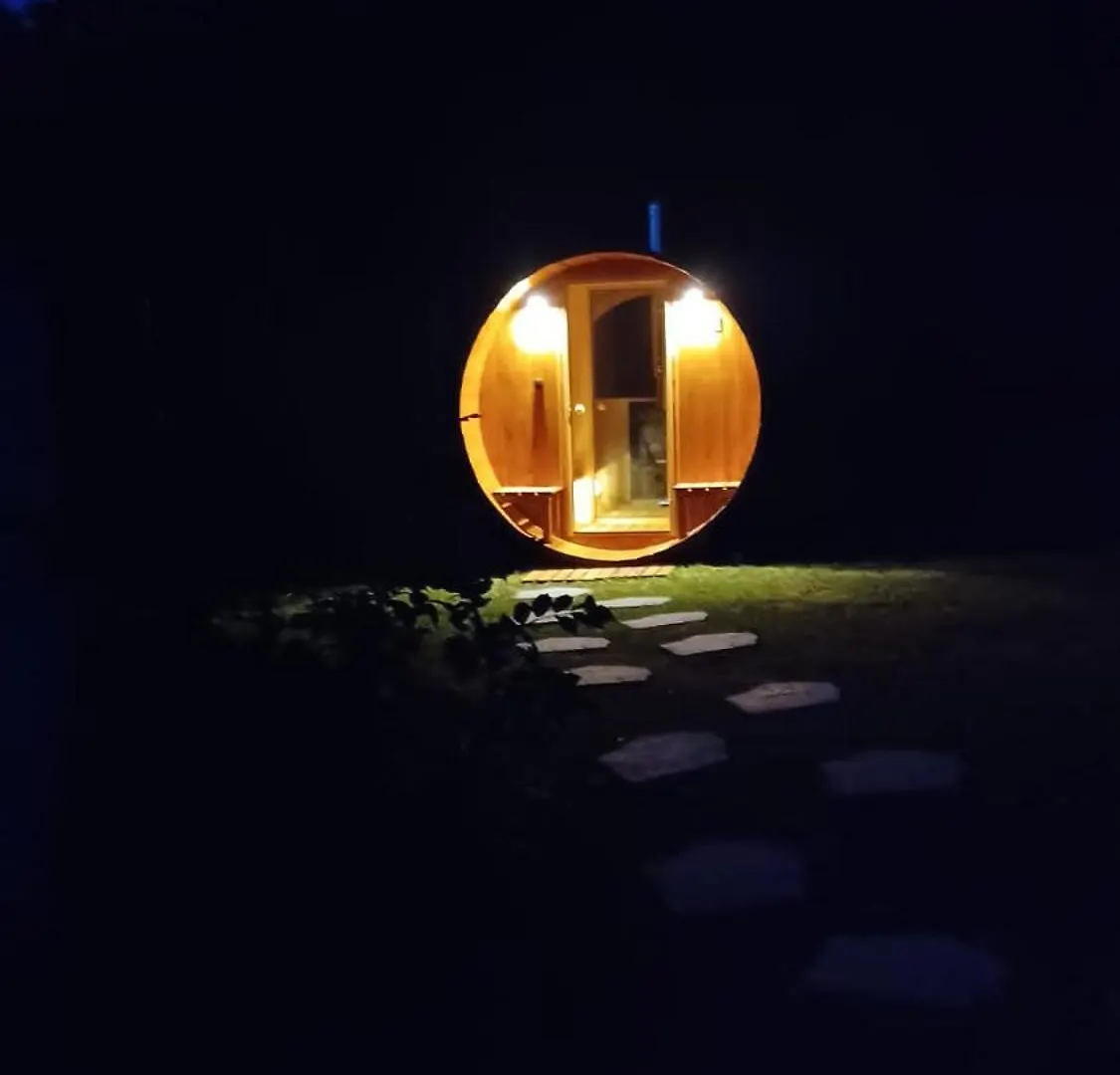 Residence De Suzanne Gite Avec Sauna Privatif Brommat Holiday home